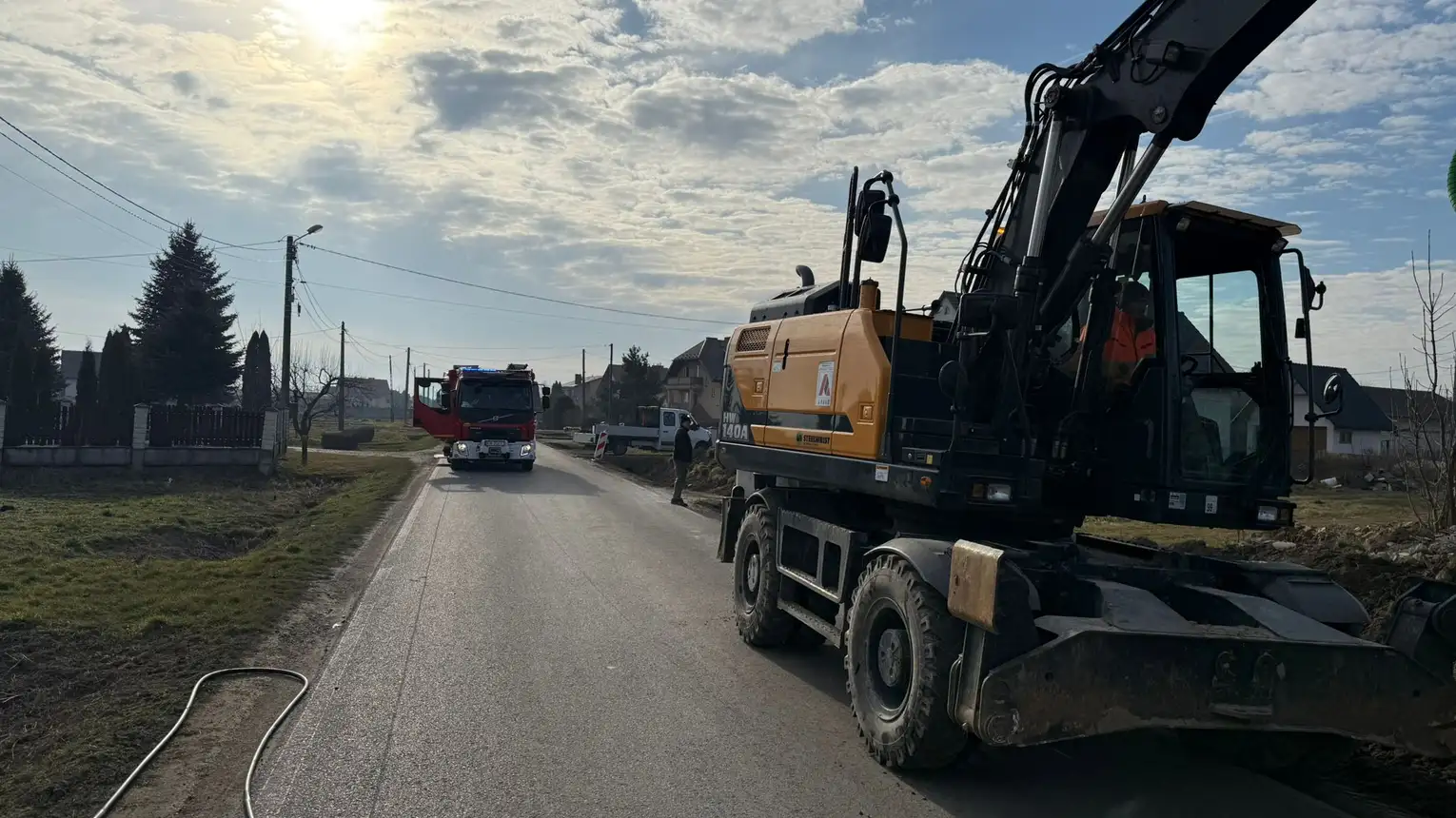 Przerwany rurociąg gazowy w Borzęcinie