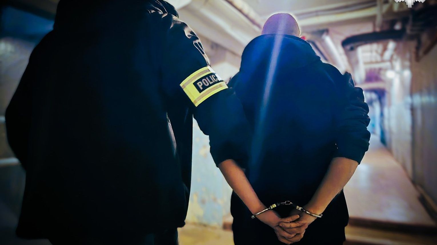 "Randka" za 1000 złotych zakończona aresztem. Użył noża i pistoletu!