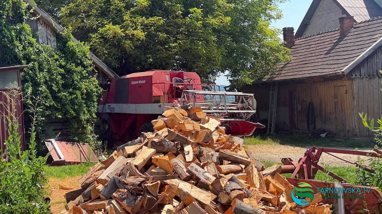 Rolnik stracił dłoń podczas prac przy kombajnie. Trwa walka o uratowanie kończyny