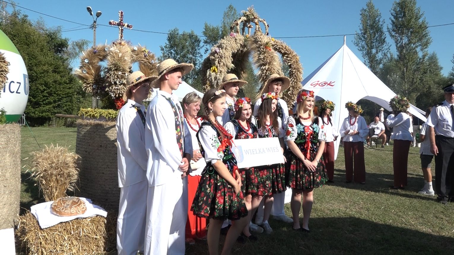 Święto plonów w Ispie. Były wieńce, regionalne smaki i walki strongmanów