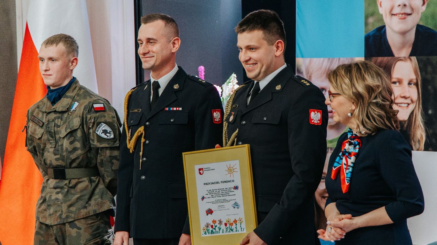 Tarnowscy strażacy docenieni przez Parę Prezydencką. Odebrali wyróżnienia w Belwederze