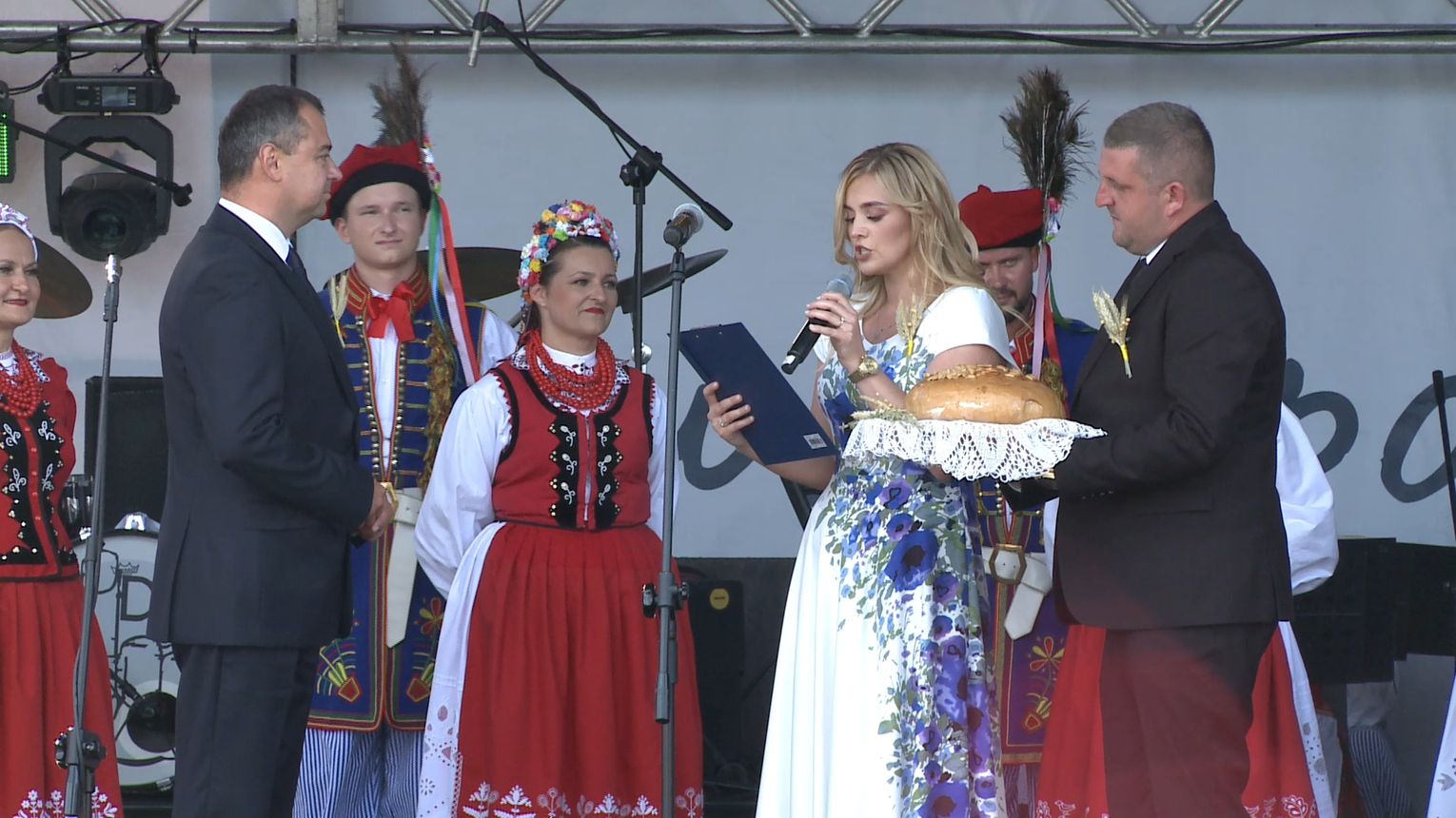Tradycja i nowoczesność na dożynkach w Lisiej Górze