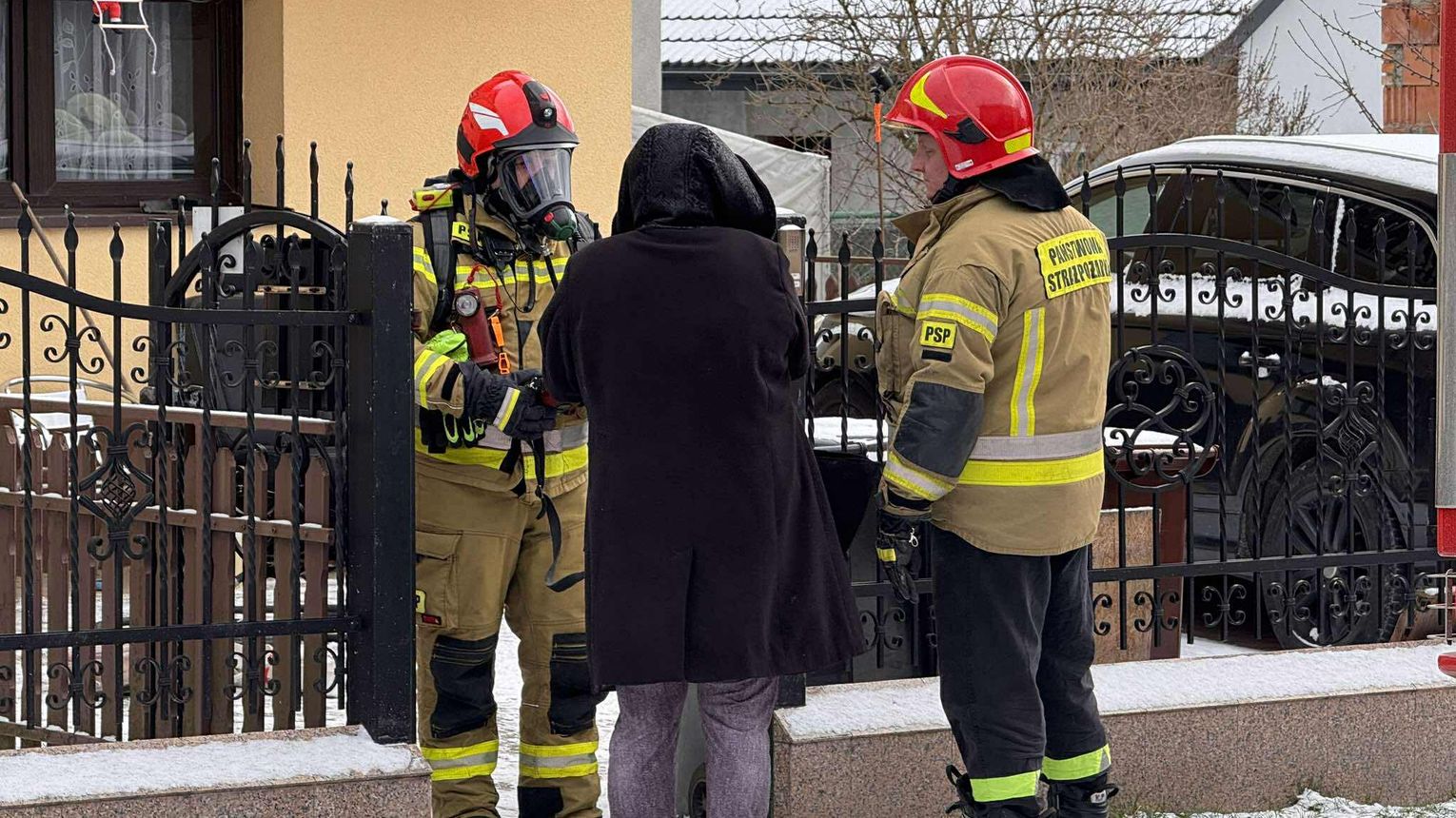 Zadymienie w budynku mieszkalnym w Tarnowie. Interweniowały służby