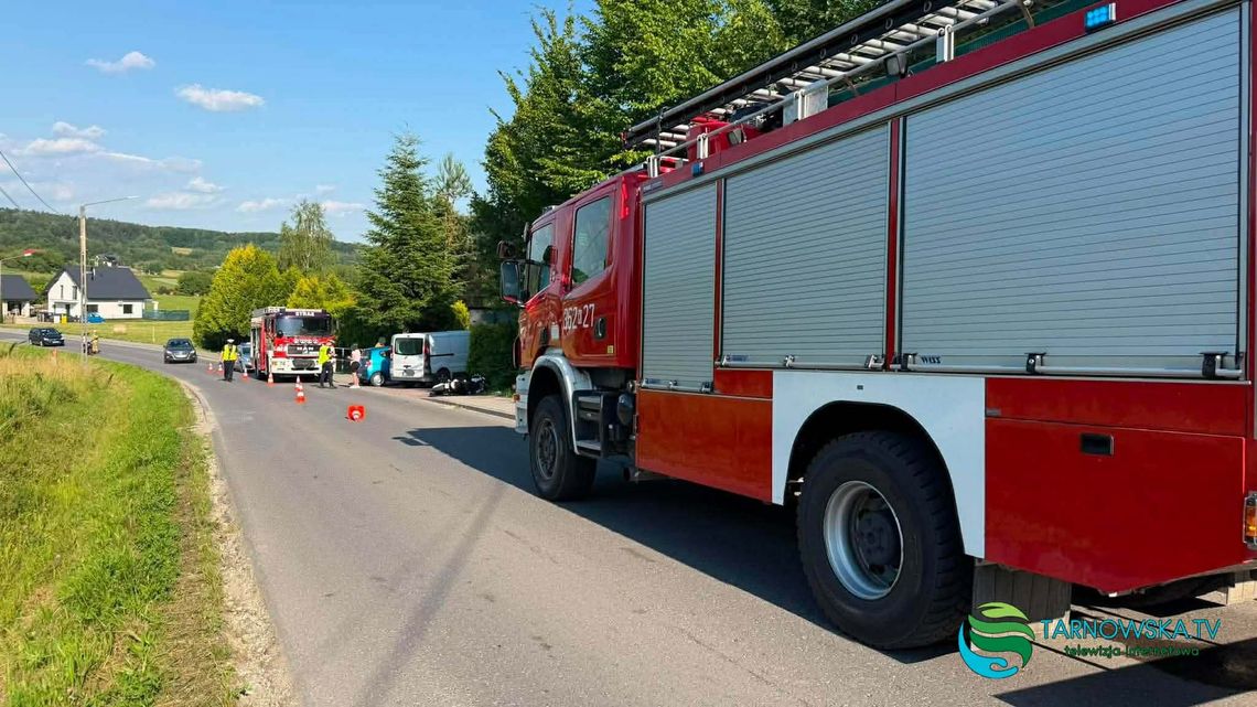 14-latek poszkodowany po zderzeniu motoroweru z samochodem w Zalasowej