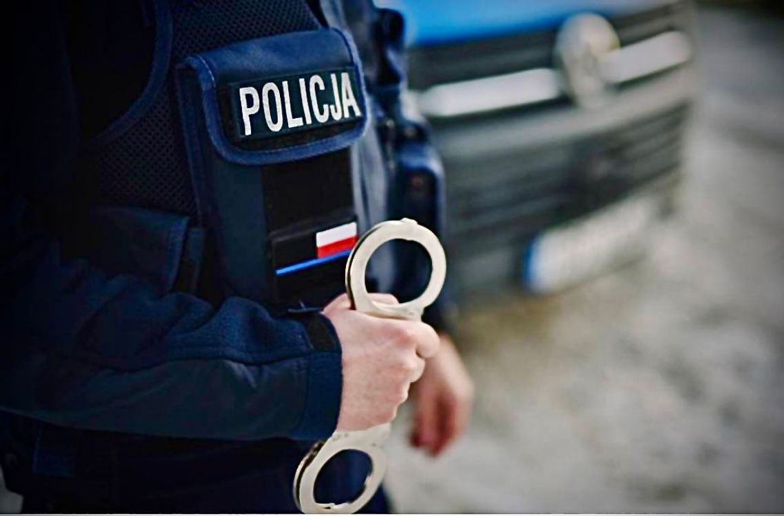 20-latek kierował pod wpływem środków odurzających. Zatrzymany przez policję z Dąbrowy Tarnowskiej