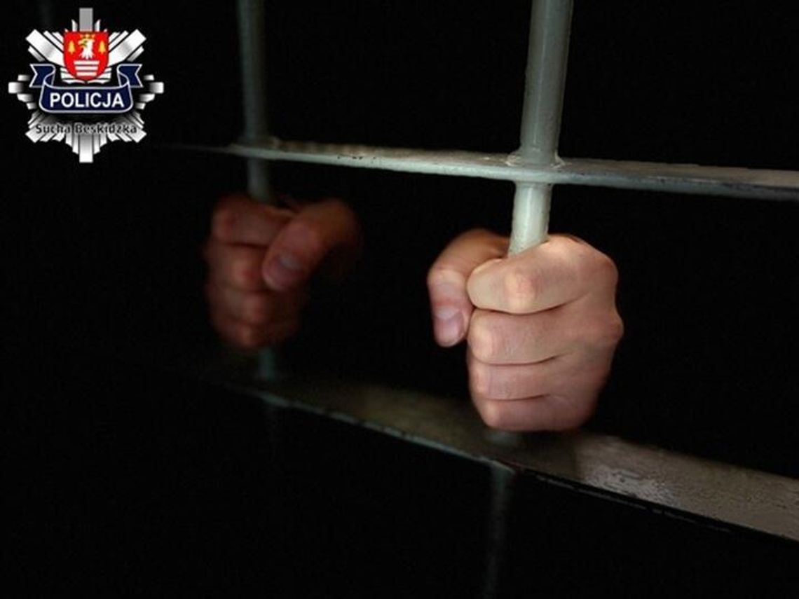 21-latek zatrzymany za rozbój na 86-letnim taksówkarzu. Senior został zaatakowany podczas kursu