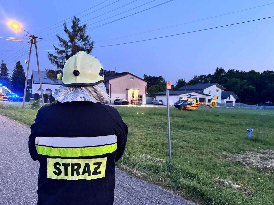 3-letnia dziewczynka pogryziona przez psa w Maszkienicach. Do szpitala zabrał ją śmigłowiec LPR 3-letnia dziewczynka pogryziona przez psa w Maszkienicach. Do szpitala zabrał ją śmigłowiec LPR