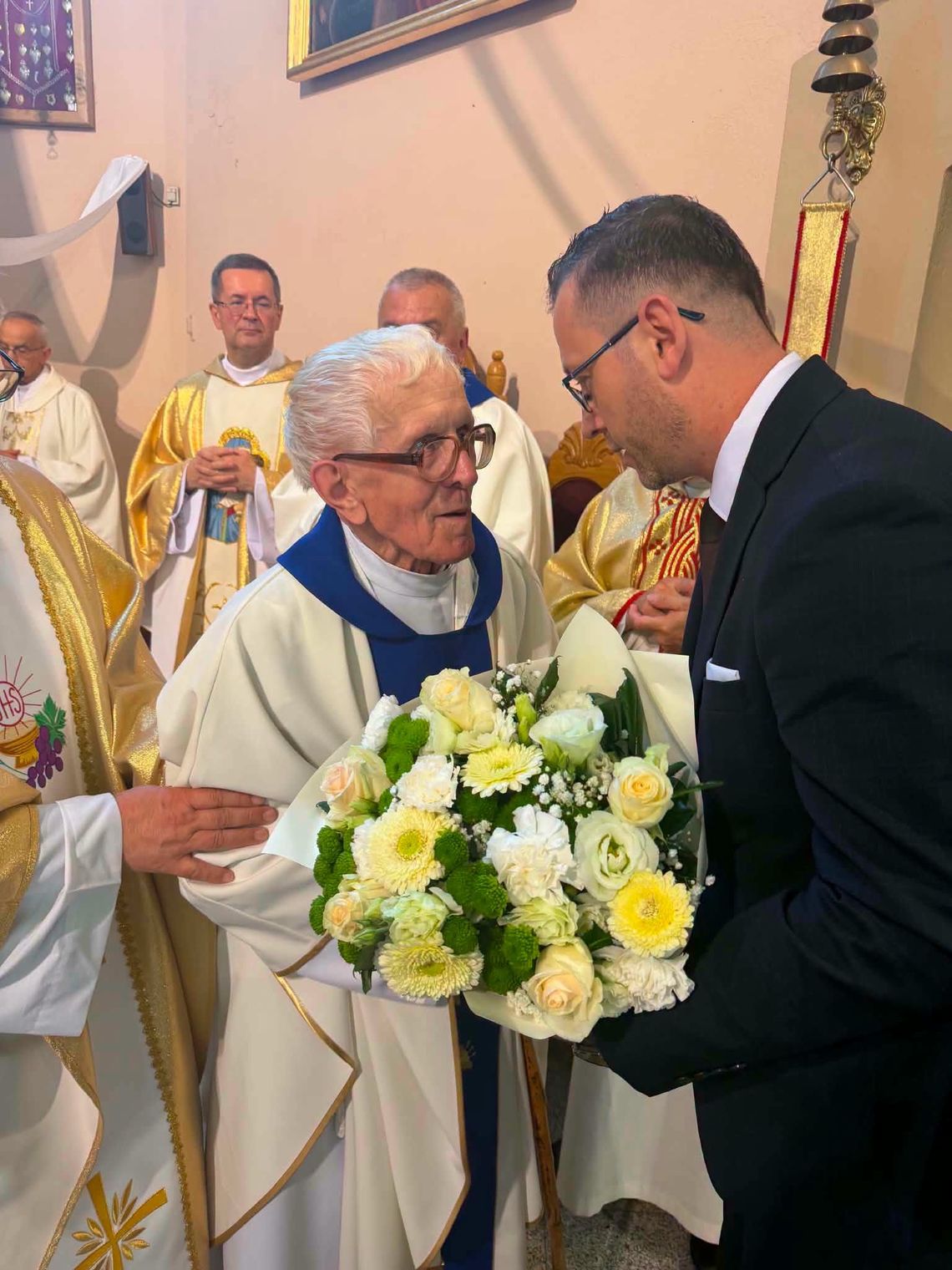70 lat kapłańskiej posługi. Ks. prałat Józef Potyrała uhonorowany w rodzinnych Szerzynach 70 lat kapłańskiej posługi. Ks. prałat Józef Potyrała uhonorowany w rodzinnych Szerzynach