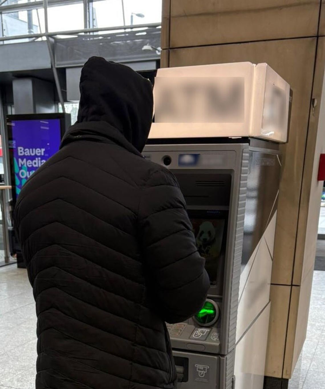 76-latka z Tarnowa oszukana metodą „na policjanta” 76-latka z Tarnowa oszukana metodą „na policjanta”