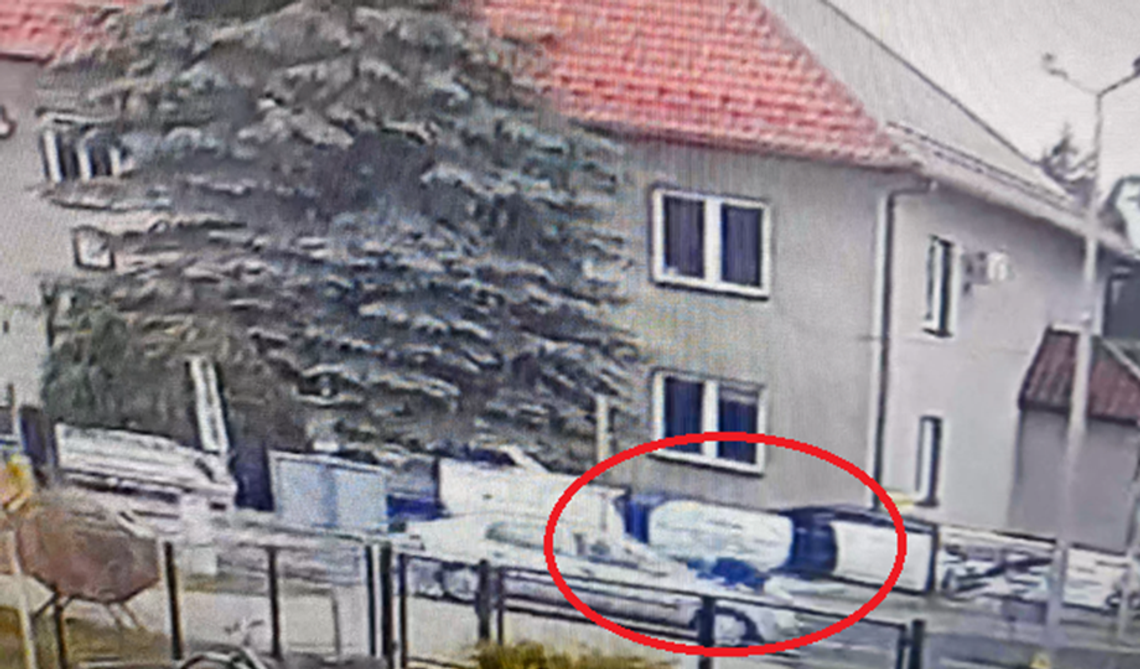 86-latek za kierownicą potrącił 10-latka na oczach policji. Wstrząsające nagranie z Osieka