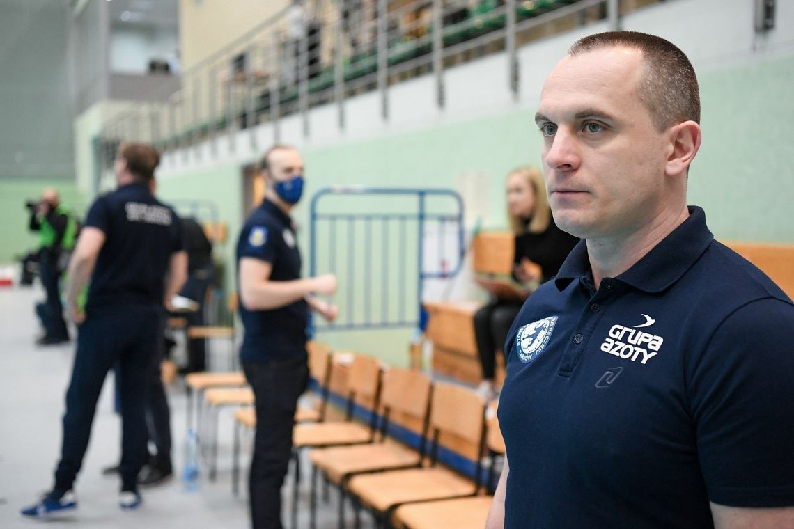 Bez zmian w sztabie szkoleniowym Grupy Azoty SPR Tarnów. Trener Janas zostaje na kolejny sezon