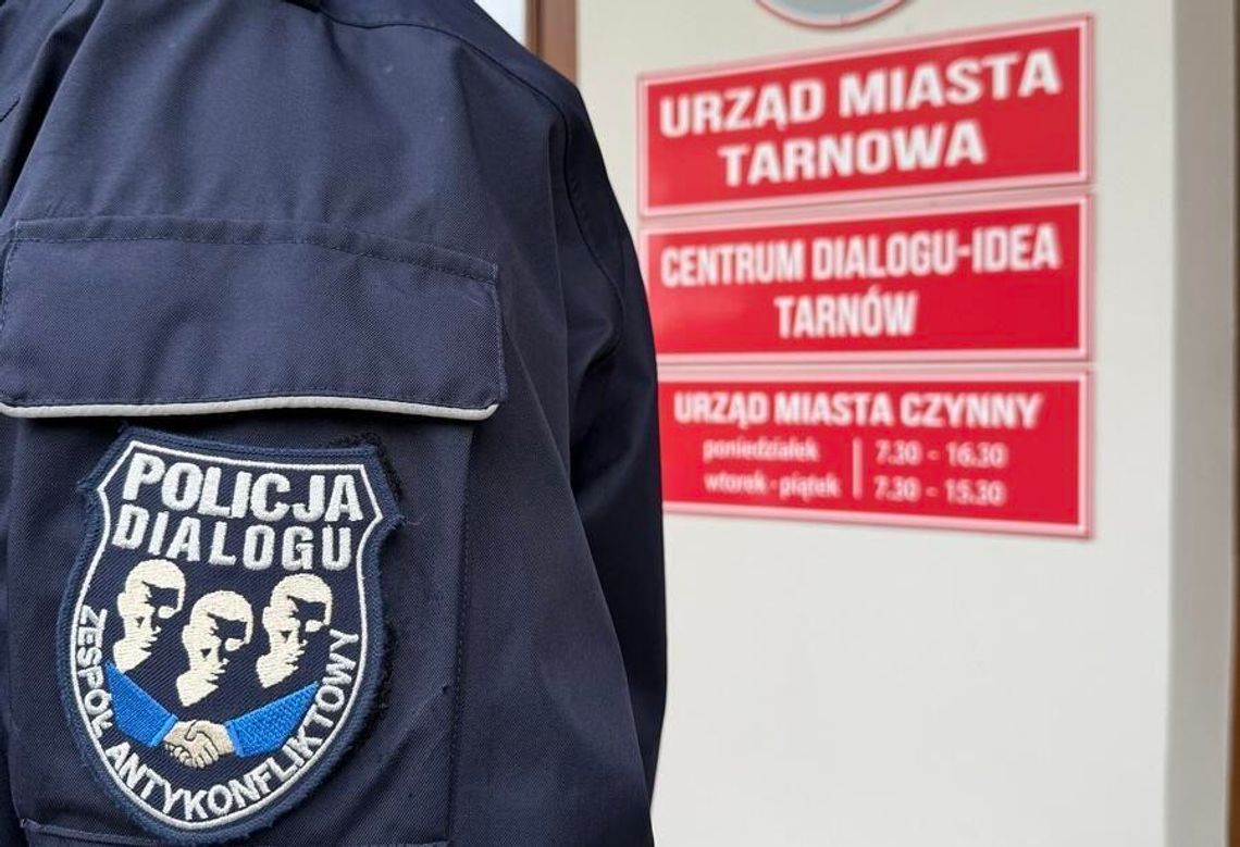 Bezpieczeństwo w szkołach tematem spotkania w Tarnowskim Centrum Dialogu Bezpieczeństwo w szkołach tematem spotkania w Tarnowskim Centrum Dialogu