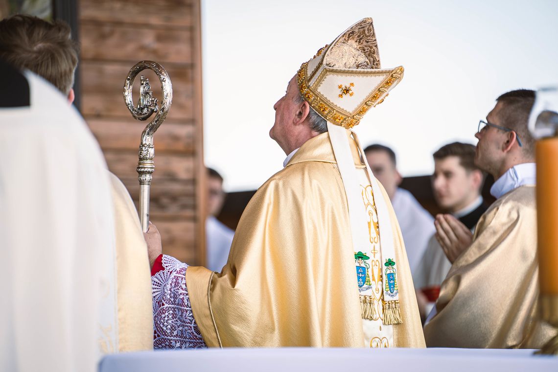 Biskup Andrzej Jeż dokonał kolejnych zmian w parafiach i instytucjach kościelnych w diecezji tarnowskiej