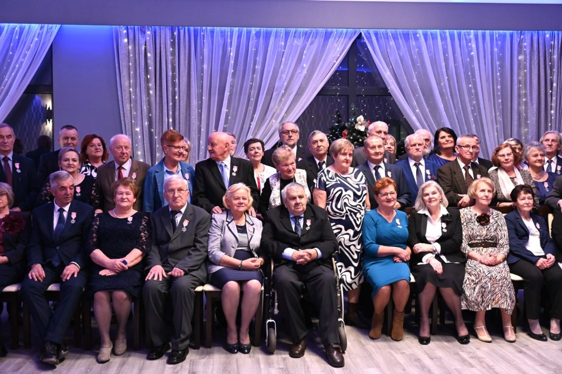 Bochnia. Złote Gody dla 31 par jubilatów Bochnia. Złote Gody dla 31 par jubilatów