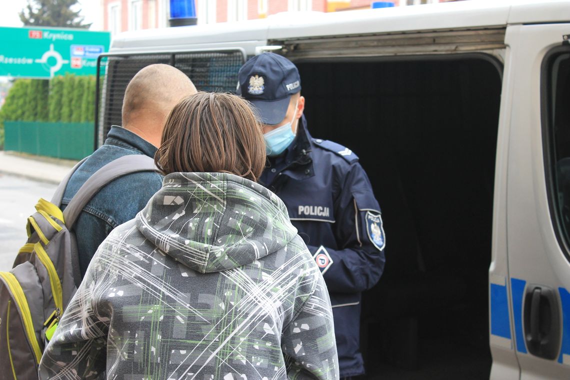 Brzescy policjanci nadal będą kontrolować przestrzeganie obostrzeń sanitarnych