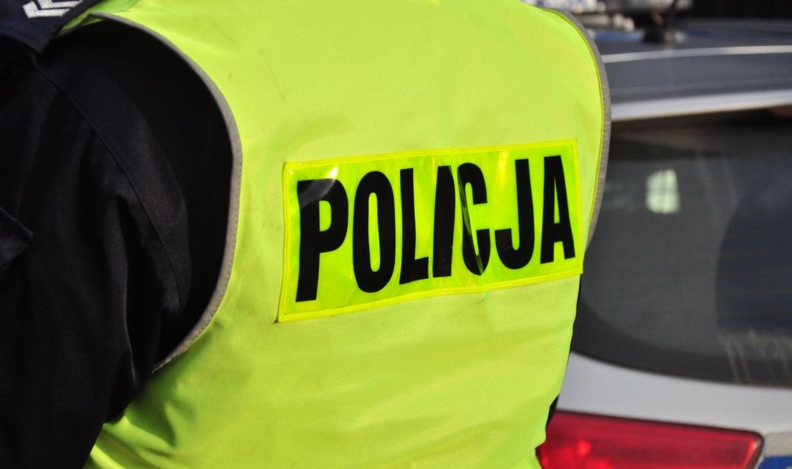 Brzescy policjanci zatrzymali pijanego kierowcę z zakazem prowadzenia pojazdów