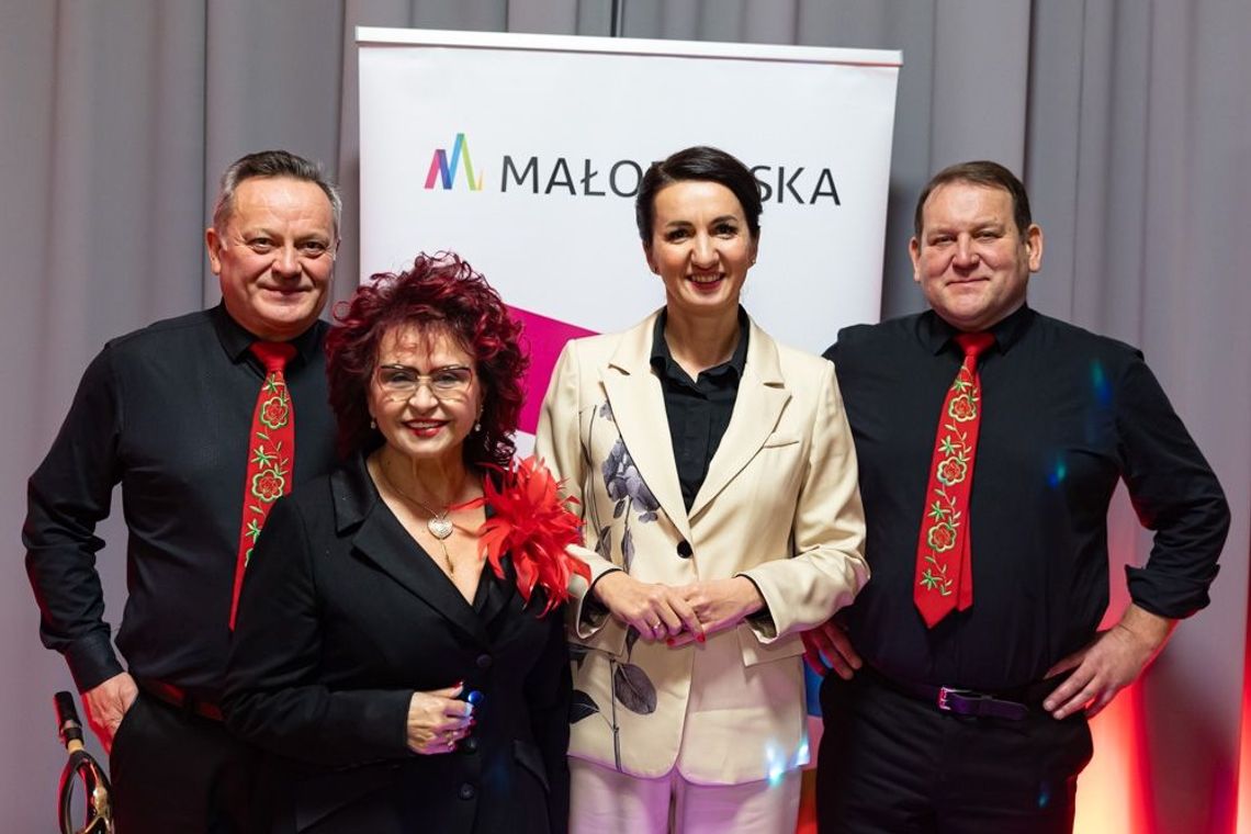 Dla nich wiek to tylko liczba. Gala Seniorów Gminy Wojnicz Dla nich wiek to tylko liczba. Gala Seniorów Gminy Wojnicz