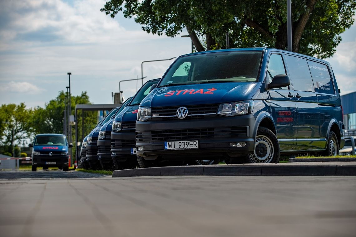 Do jednostki OSP w Zgłobicach trafił samochód od Volkswagen Financial Services. Z jego pomocą strażacy mają pomagać uchodźcom