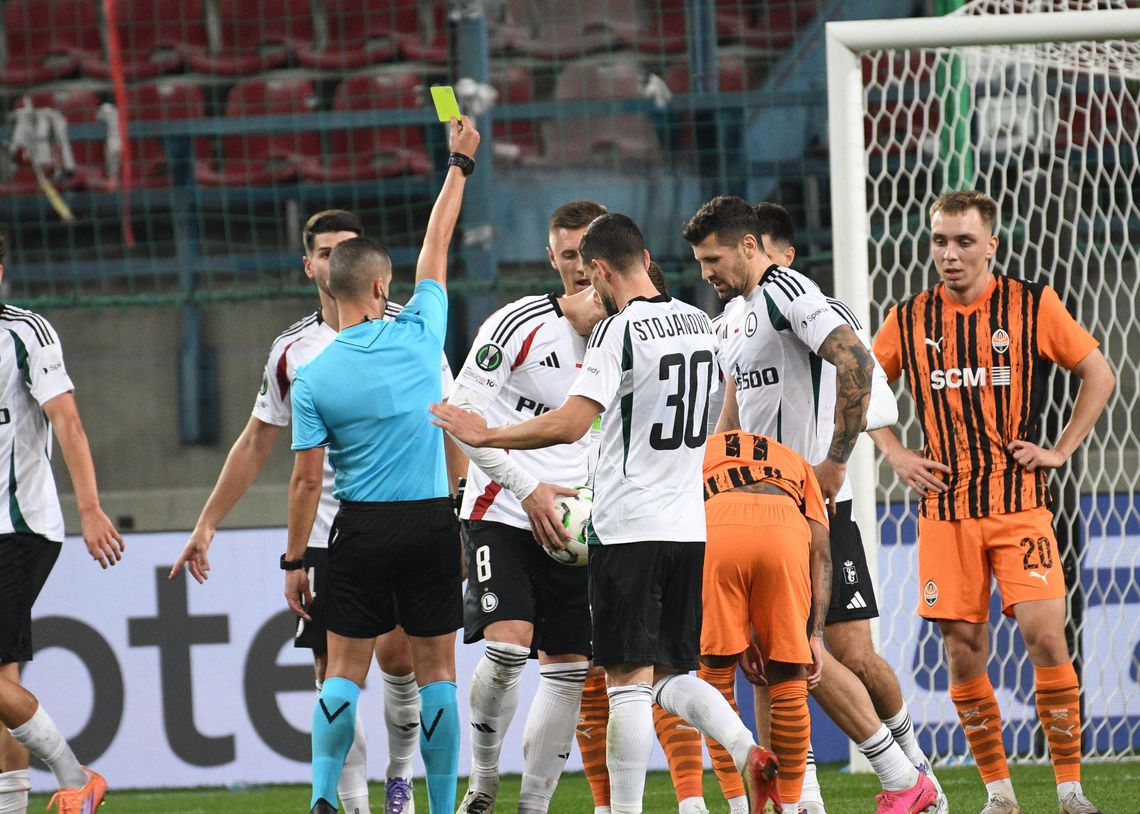 Dublet Augustyniaka na wagę złota! Legia wygrywa w Krakowie