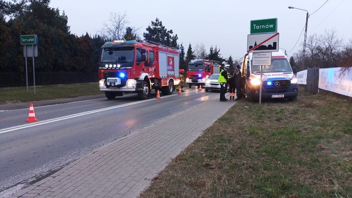 Dwie osoby zostały poszkodowane w wypadku na granicy Tarnowa i Tarnowca