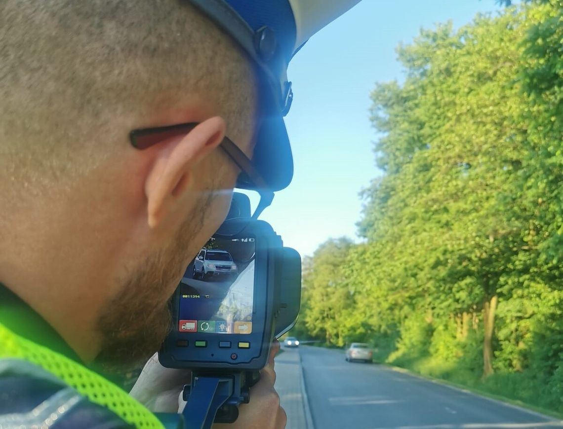 Dwóch kierowców straciło prawo jazdy za nadmierną prędkość w powiecie dębickim