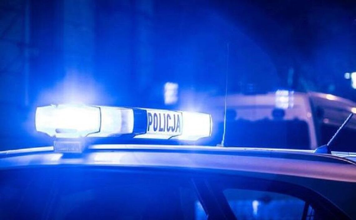 Dwóch nietrzeźwych kierowców zatrzymanych w powiecie dąbrowskim