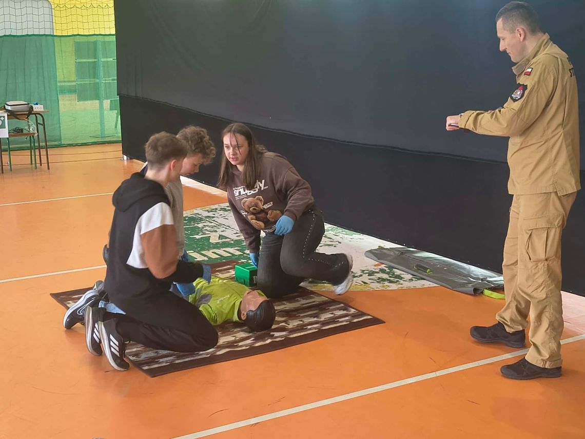 I Powiatowy Konkurs w Udzielaniu Pierwszej Pomocy dla Szkół Podstawowych