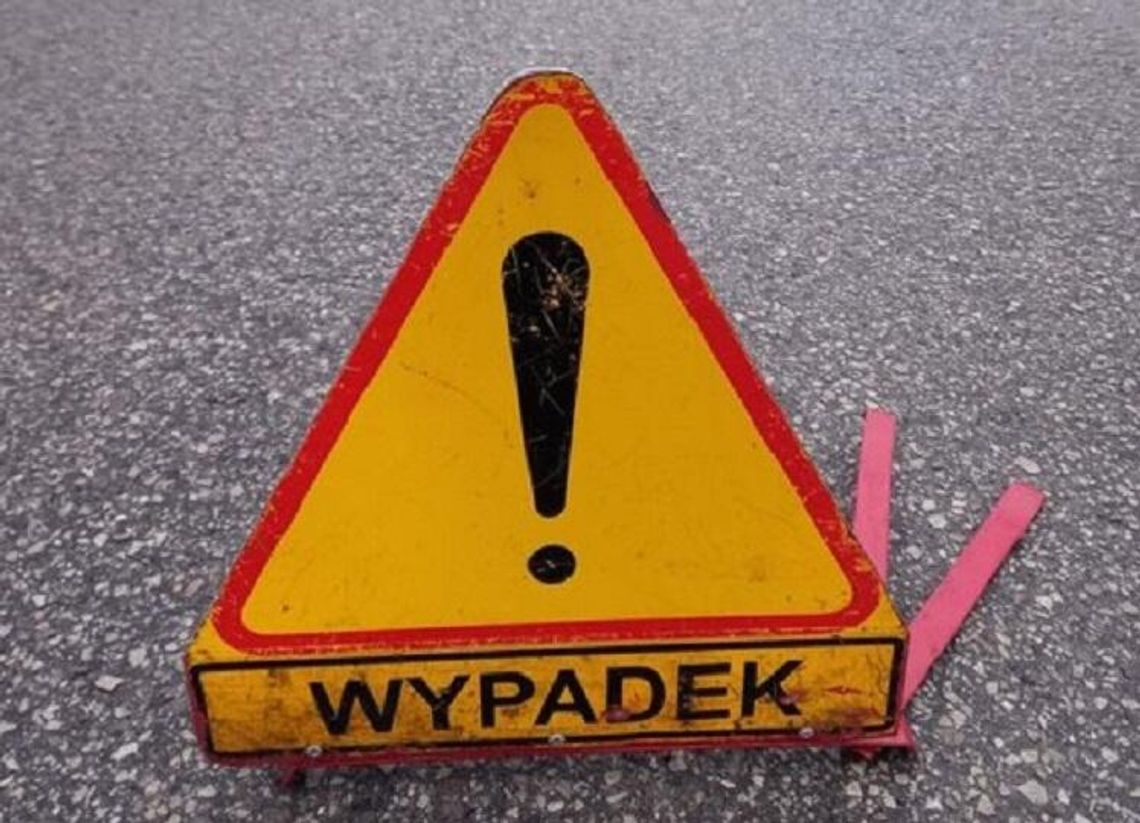 Jodłówka Tuchowska. Dwie osoby potrącone przez samochód Jodłówka Tuchowska. Dwie osoby potrącone przez samochód
