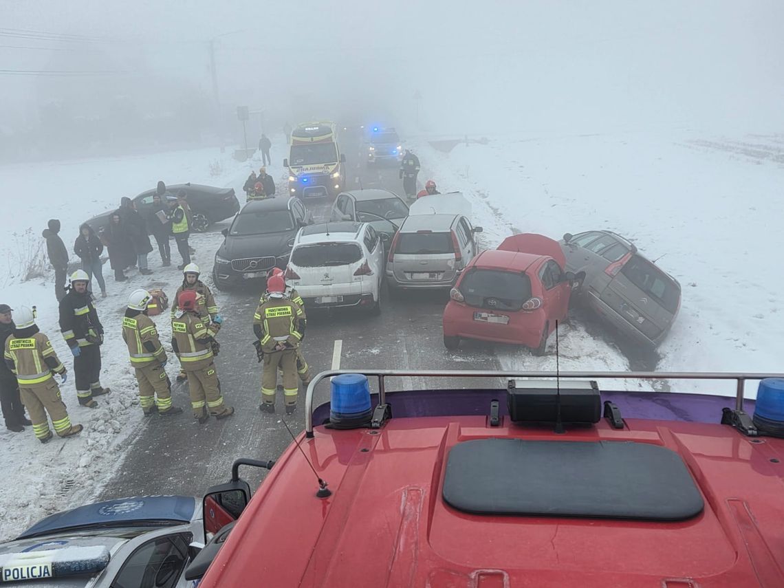 Karambol na Powiślu. Zderzyło się sześć samochodów!