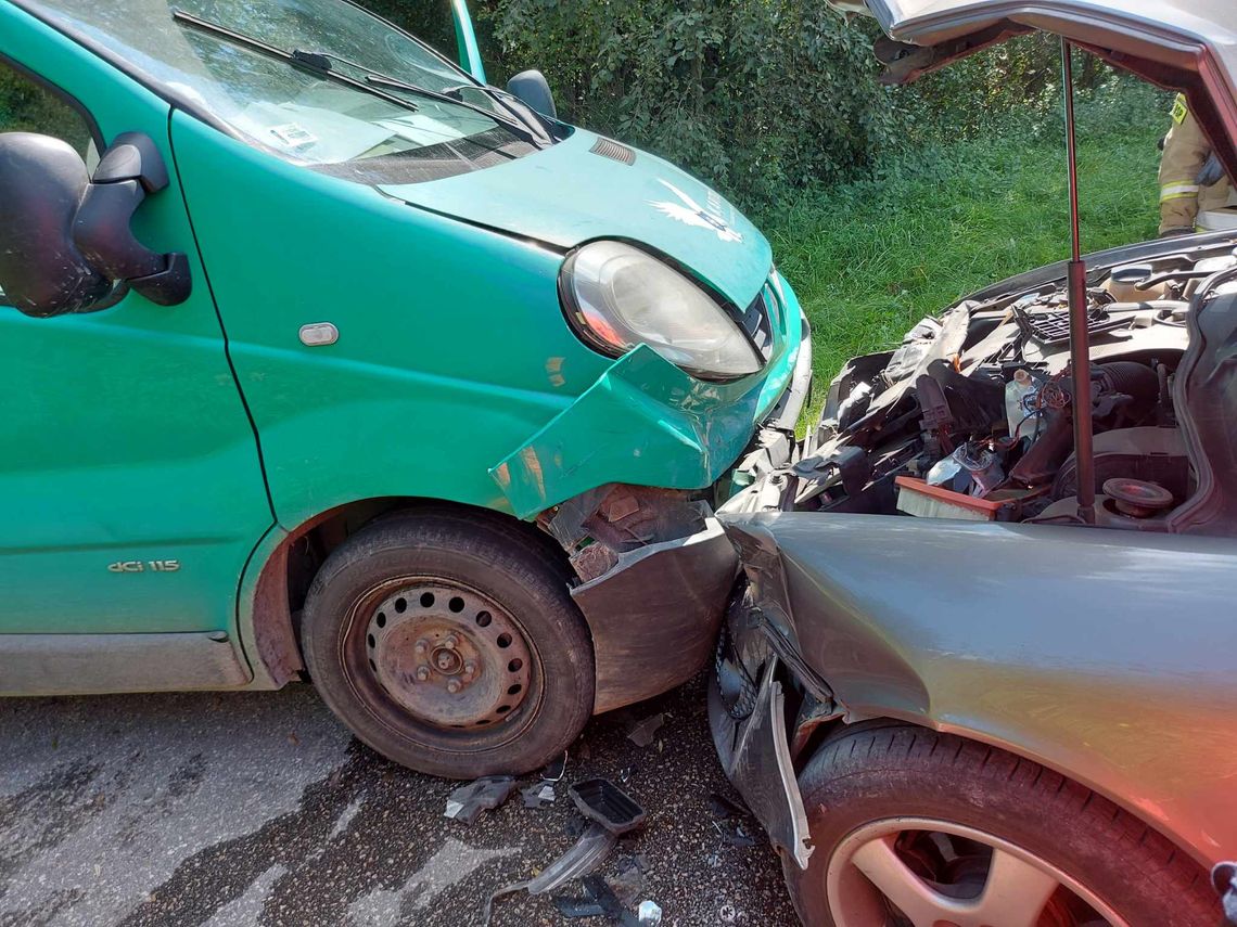 Kierująca seatem trafiła do szpitala po wypadku w Zalasowej