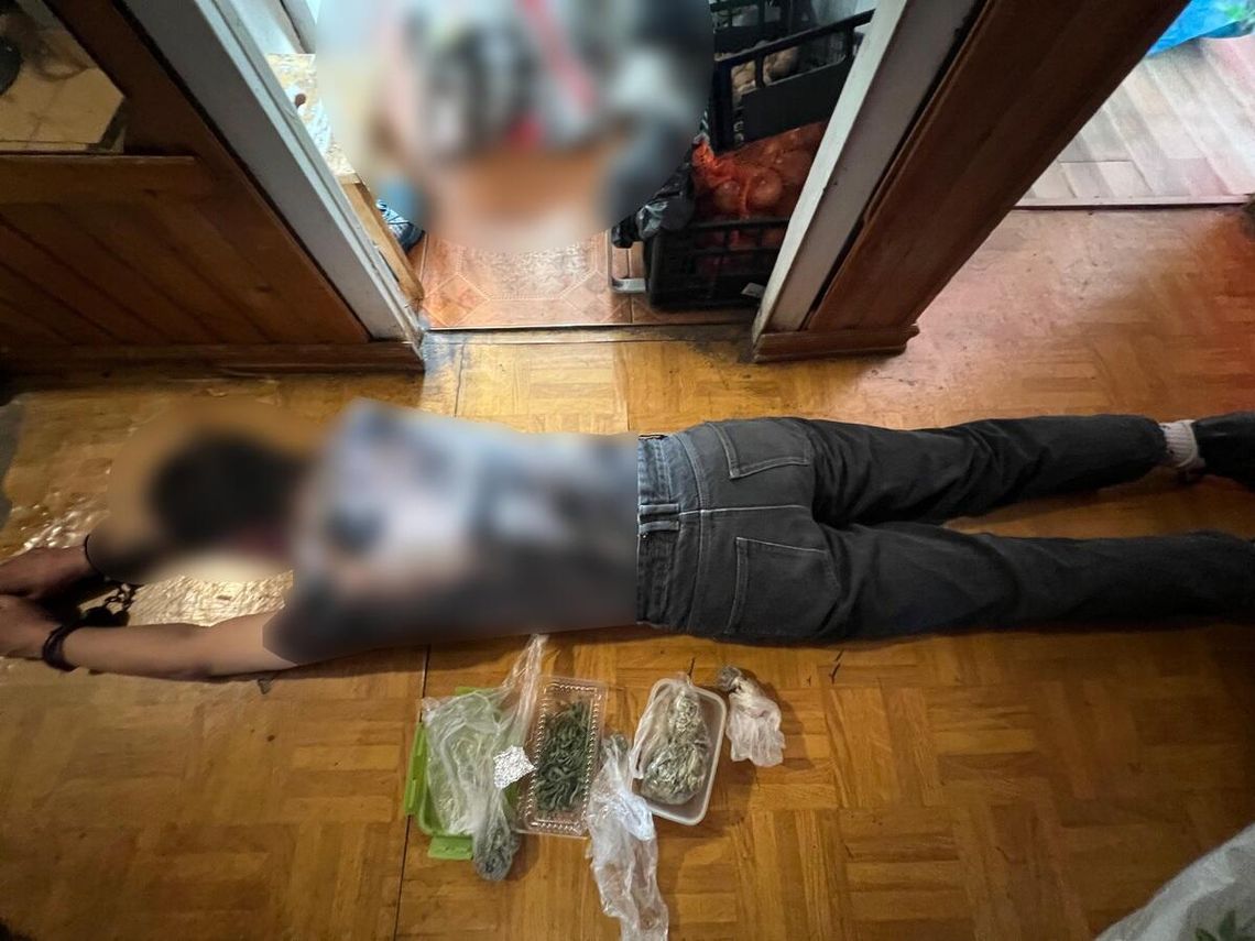 Kolejne zatrzymania w sprawie tzw. mafii wnuczkowej. Policjanci zatrzymali dwóch mieszkańców Krakowa