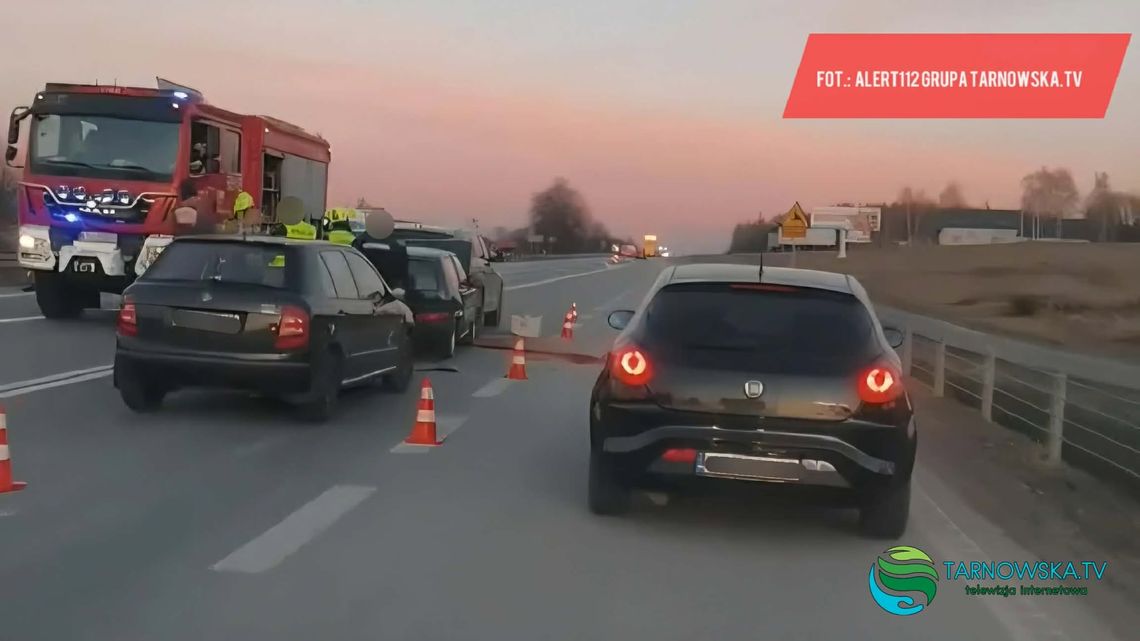 Kolejny wypadek na DK94 w Łoponiu. Jedna osoba w szpitalu po zderzeniu trzech samochodów