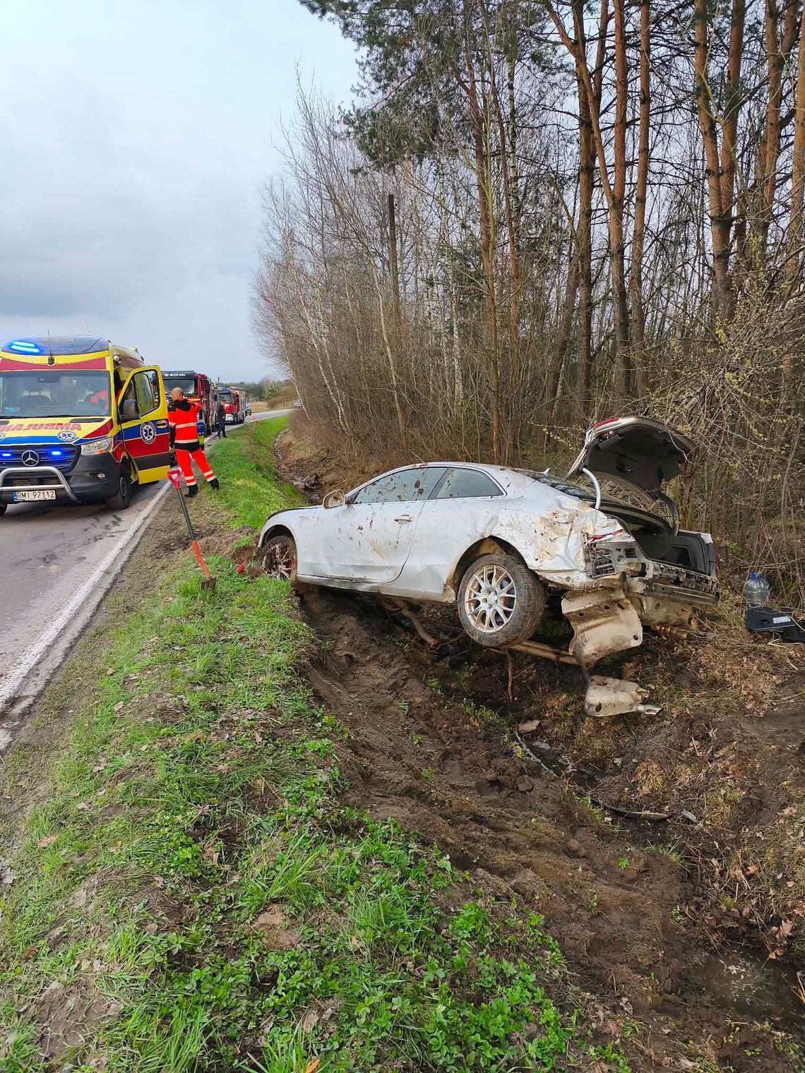Kolizja samochodu w Dulczy Wielkiej