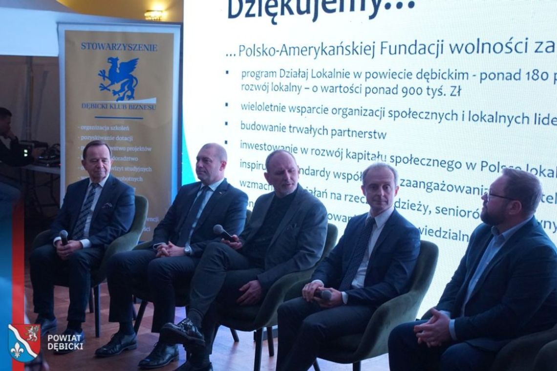 Konferencja „DKB 2.0 – razem na rzecz rozwoju lokalnej społeczności” w Dębicy zakończona