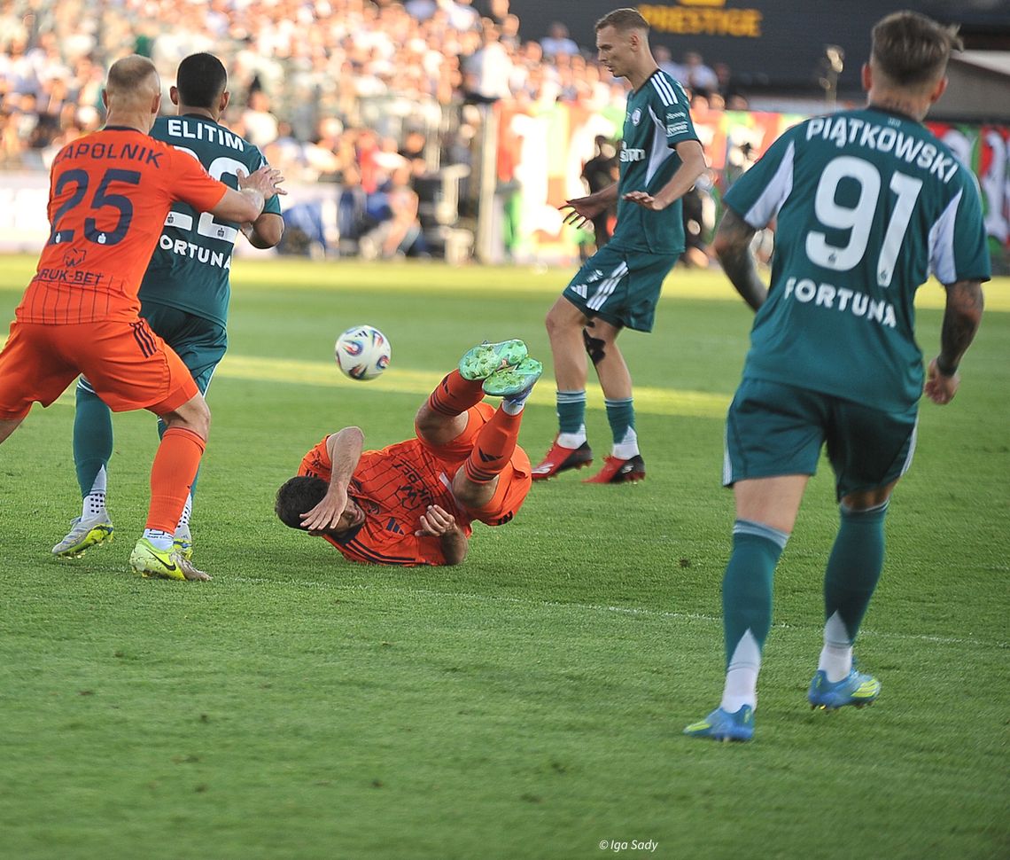 Legia wygrała w Niecieczy. „Słonie” bez punktów po ambitnej walce