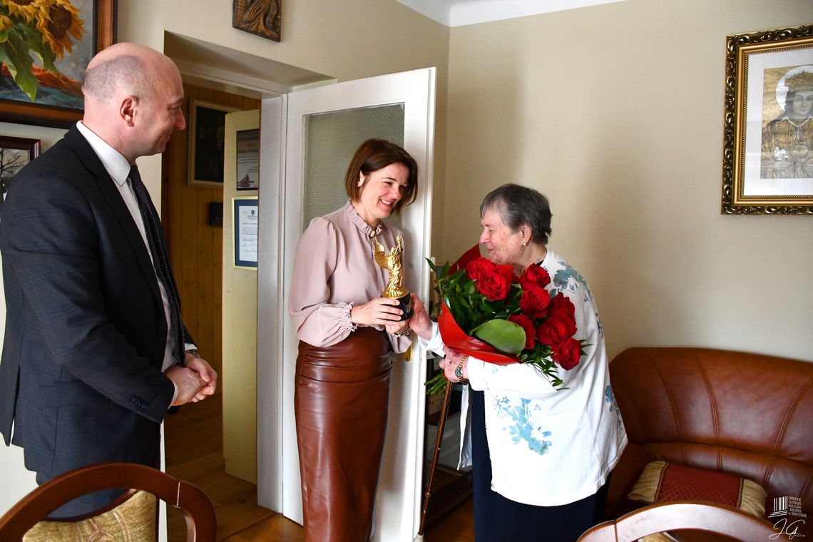 Łękawica: poezja Elżbiety Stepskiej–Kot inspiracją dla młodych recytatorów Łękawica: poezja Elżbiety Stepskiej–Kot inspiracją dla młodych recytatorów