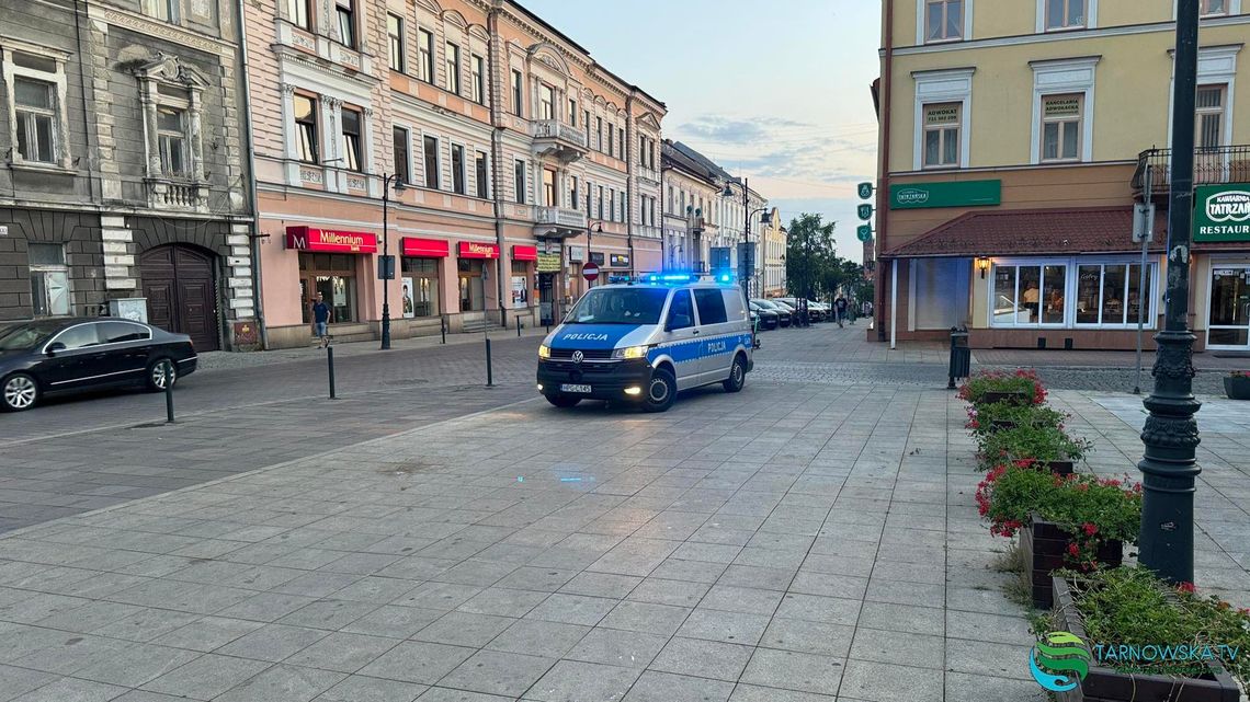 Mężczyzna w stanie krytycznym w szpitalu! Co wydarzyło się podczas libacji przy ul. Krakowskiej w Tarnowie?