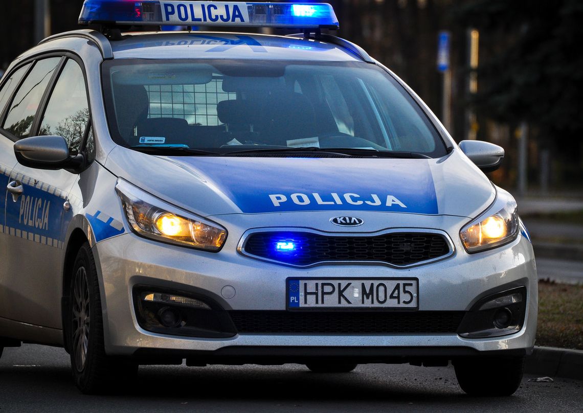 Motocyklista z szeregiem przewinień zatrzymany przez policjantów z Dąbrowy Tarnowskiej