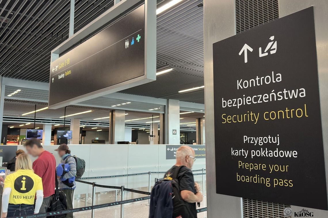 Niespokojny weekend na lotnisku w Balicach. Niespokojny weekend na lotnisku w Balicach.