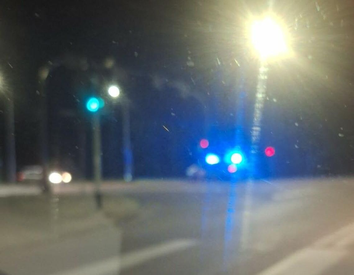 Nocna akcja policji na tarnowskich osiedlach. Wzmożone patrole po zgłoszeniach o „pseudokibicach” Nocna akcja policji na tarnowskich osiedlach. Wzmożone patrole po zgłoszeniach o „pseudokibicach”