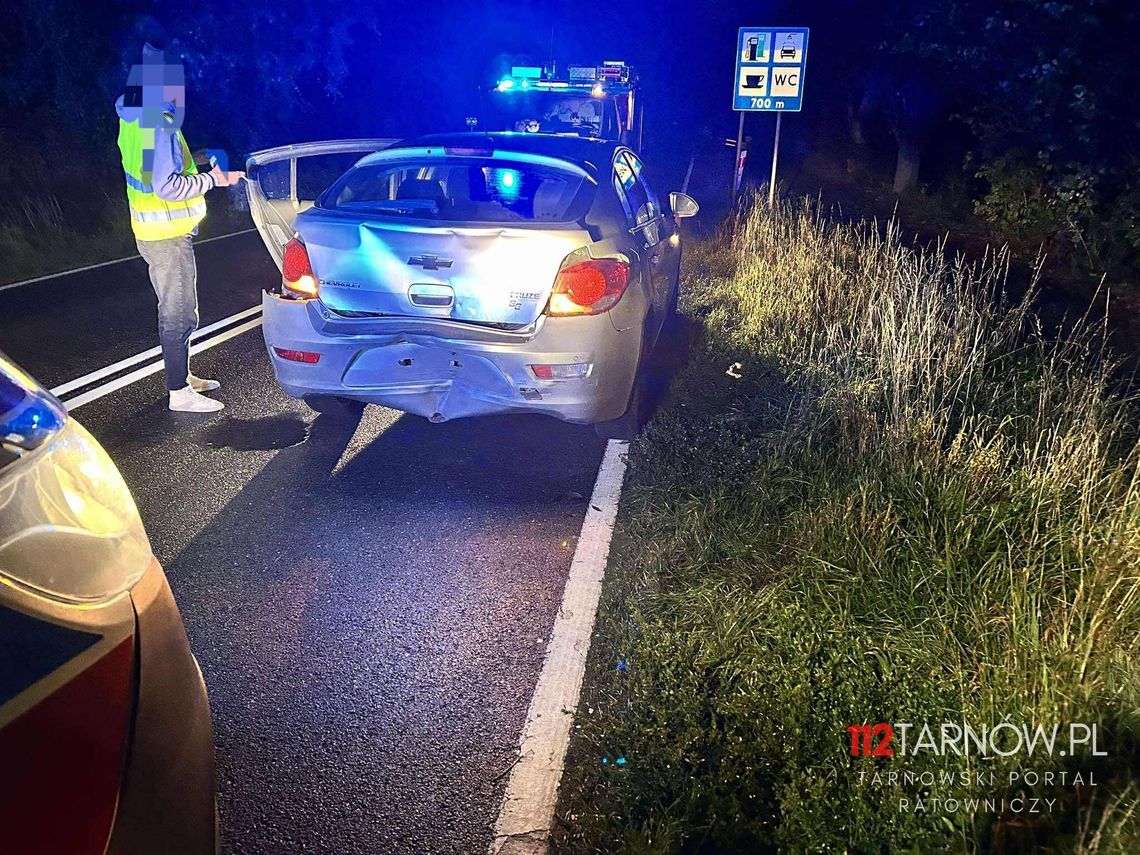 Nocne zderzenie busa i osobówki w Sukmaniu pod Wojniczem