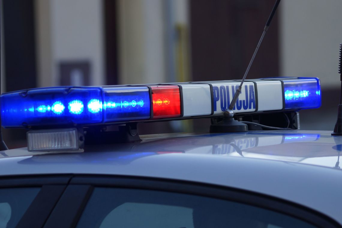 O krok od tragedii. Policjanci z Czchowa uratowali życie 36-latkowi