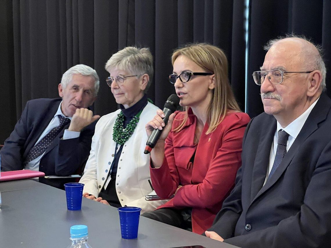 O polityce senioralnej w Bochni podczas konferencji Głos Seniora