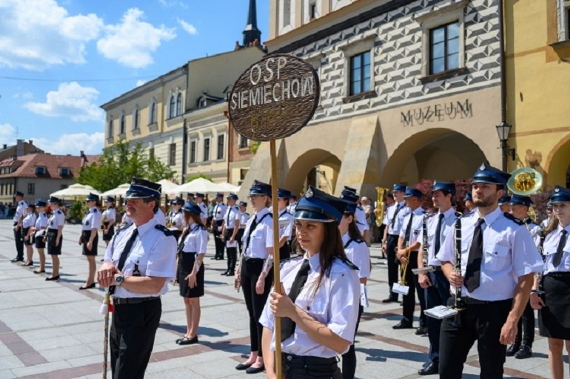 Orkiestry dęte z całego powiatu wystąpiły w Tarnowie