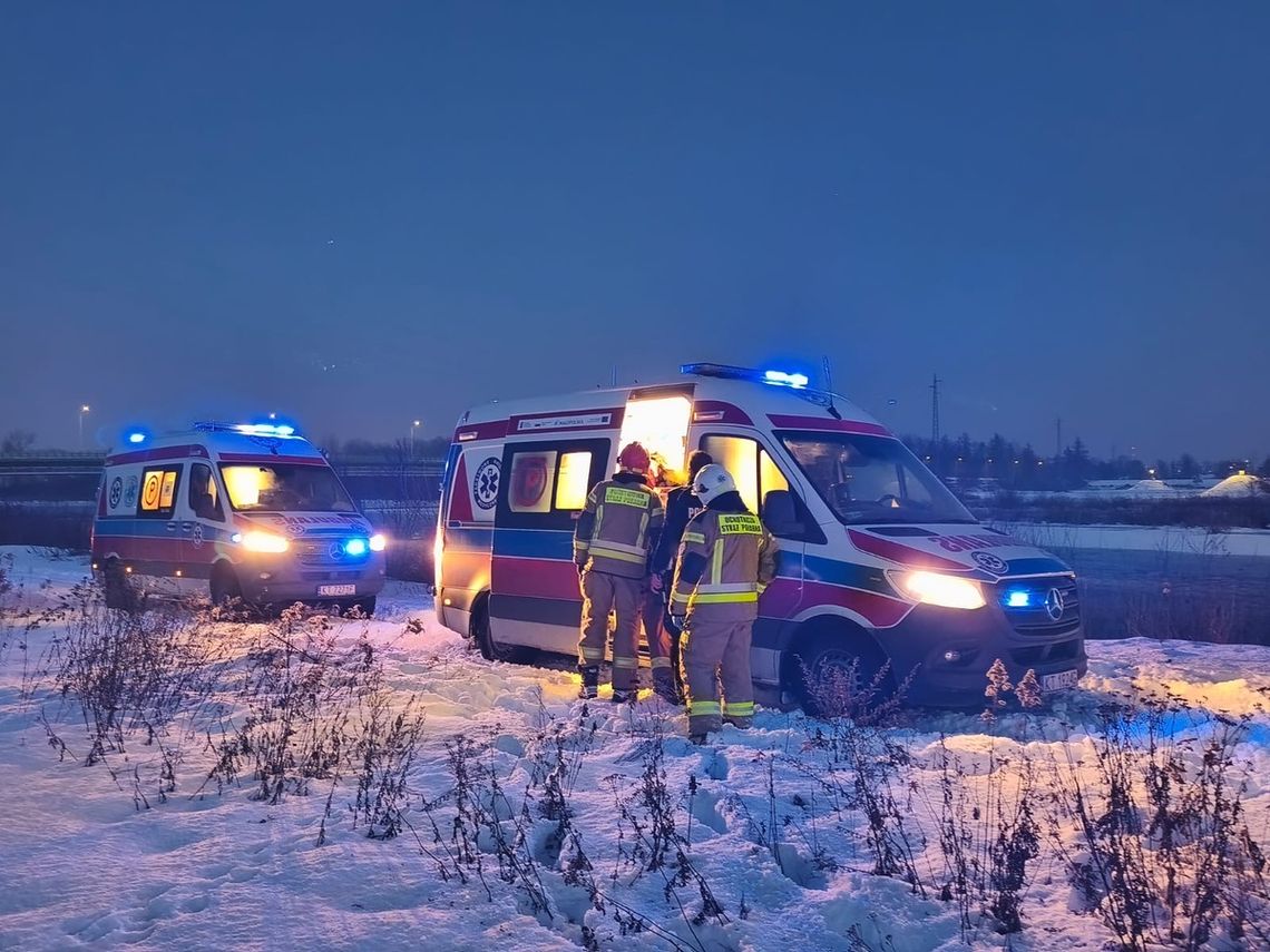 Policja o akcji ratunkowej na Dunajcu. Dwie osoby wyciągnięte z lodowatej wody