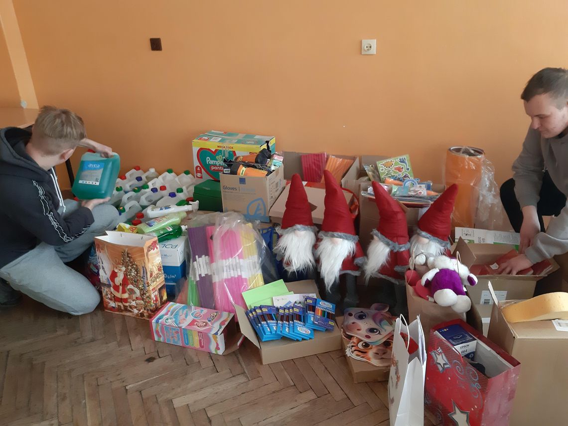 Pomoc dla szkoły w Husakowie - kolejna akcja charytatywna Centrum Kształcenia Zawodowego i Ustawicznego w Tarnowie Pomoc dla szkoły w Husakowie - kolejna akcja charytatywna Centrum Kształcenia Zawodowego i Ustawicznego w Tarnowie