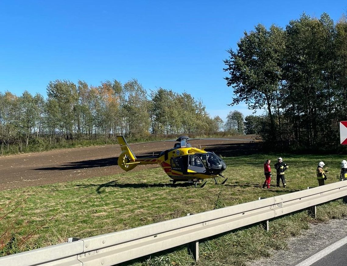 Poszkodowana śmigłowcem przetransportowana do szpitala po zderzeniu dwóch rowerów