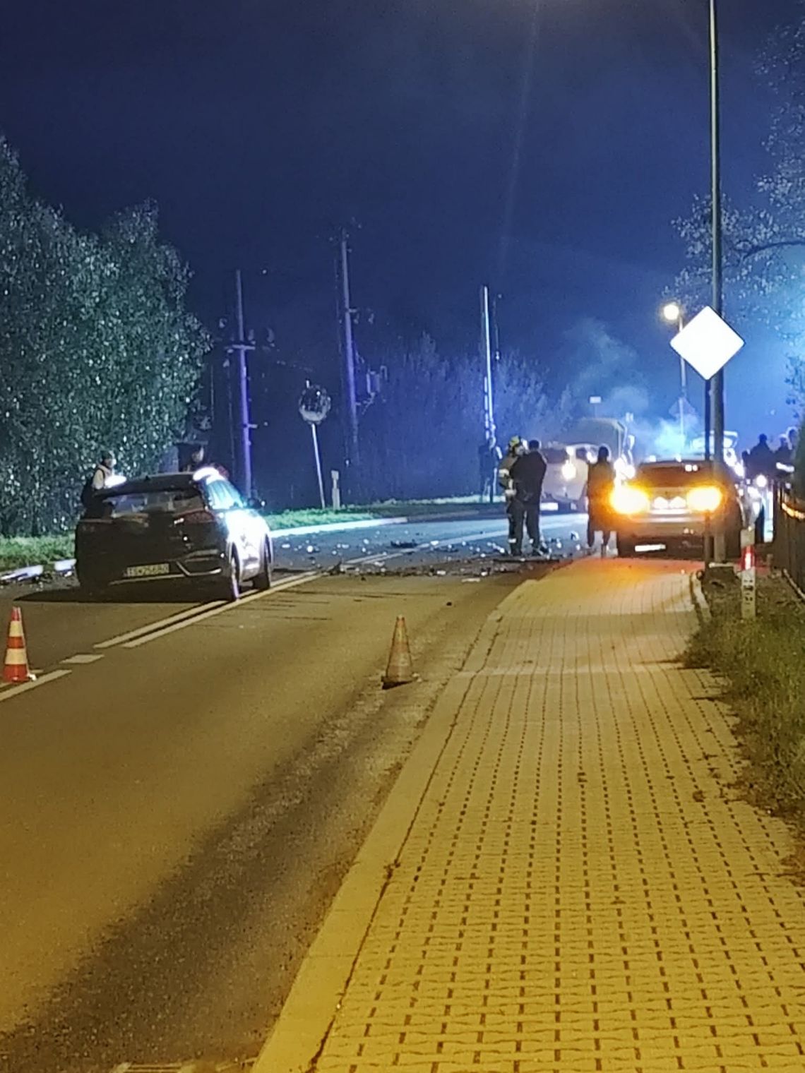 Potężny karambol na DW958 w Koniówce na Podhalu. Dwie osoby ranne Potężny karambol na DW958 w Koniówce na Podhalu. Dwie osoby ranne