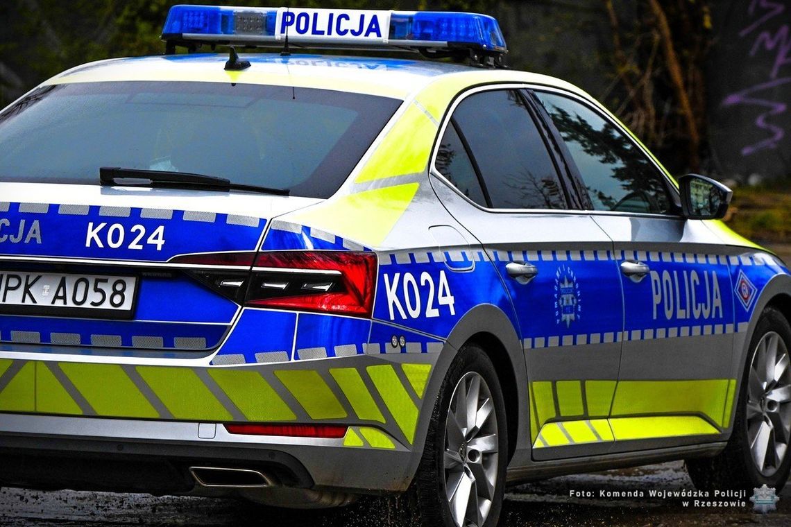 Poważny wypadek na DK94 w Nagawczynie. Samochód zderzył się z autobusem przewożącym 30 osób Poważny wypadek na DK94 w Nagawczynie. Samochód zderzył się z autobusem przewożącym 30 osób