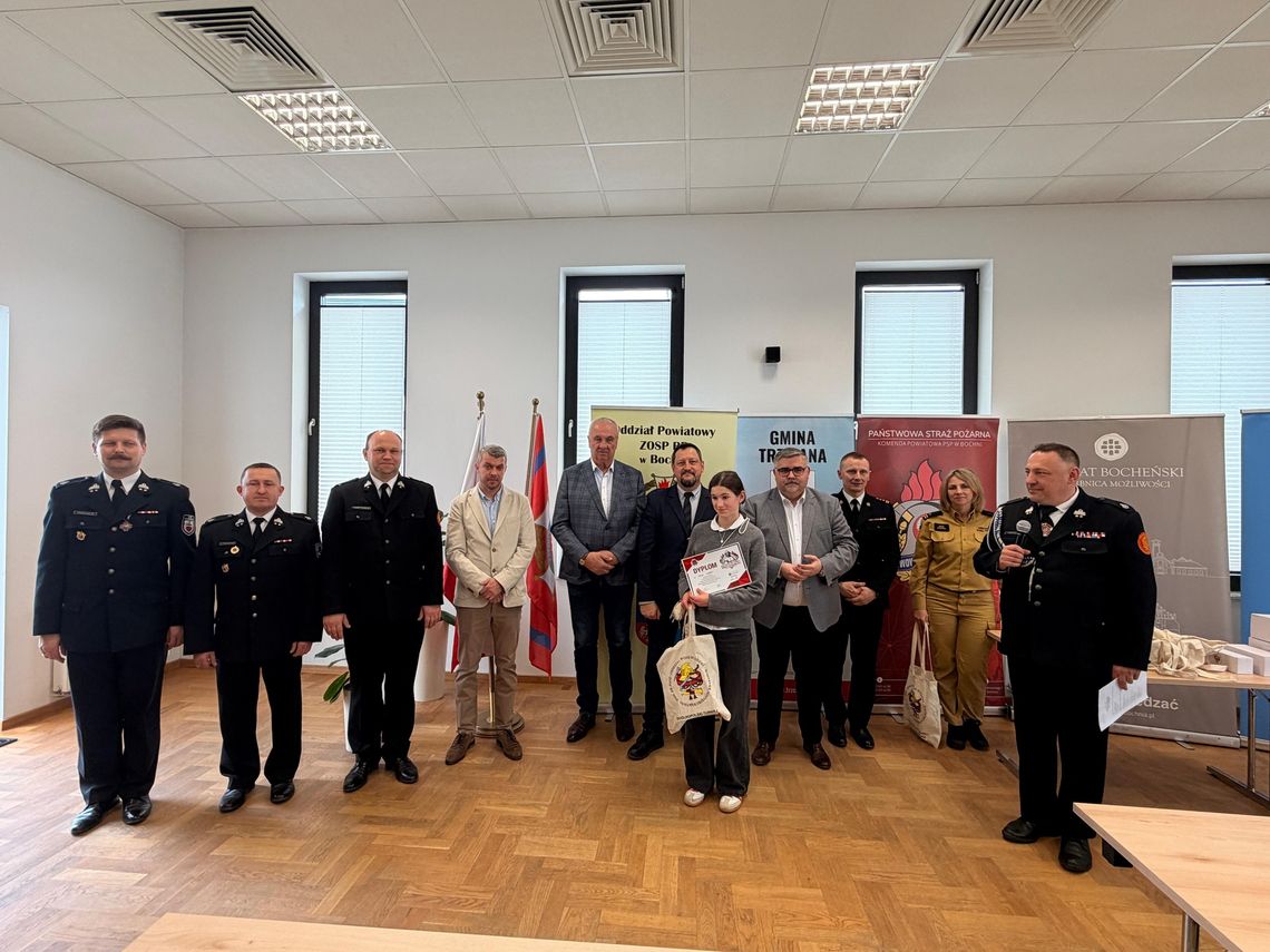 Powiatowy etap OTWP w Trzcianie. Młodzież sprawdziła wiedzę pożarniczą